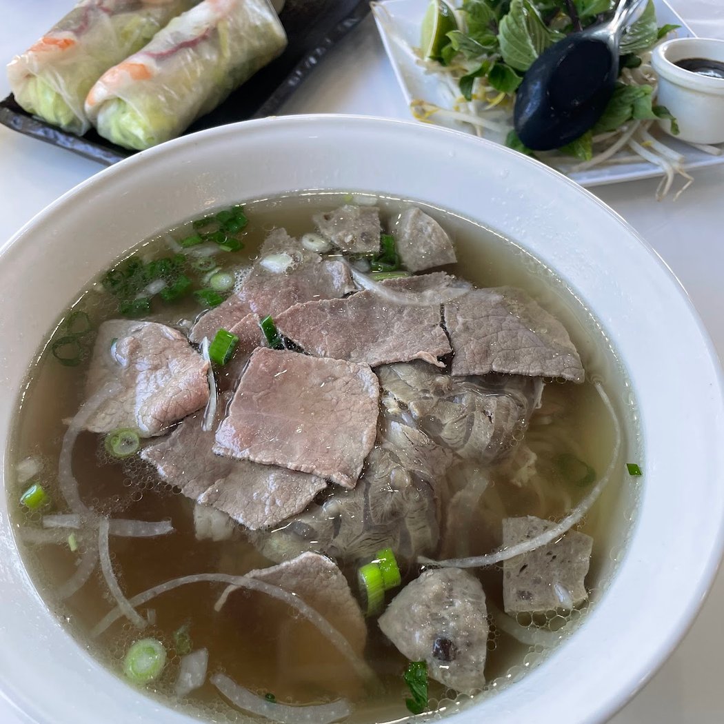 Papasan's Vietnamese Cuisine 3